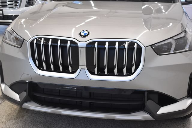 New 2026 BMW X1 xDrive28i w/ Convenience Package AWD/4WD image 14