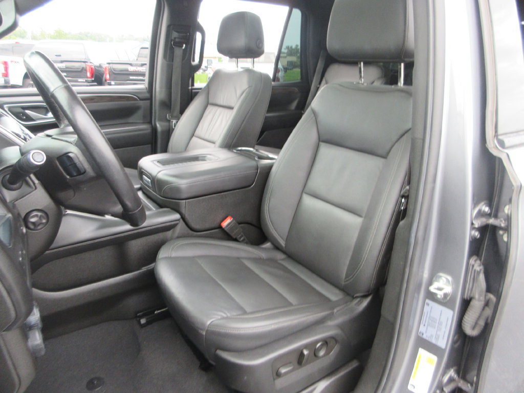 Used 2022 Chevrolet Tahoe Z71 w/ Z71 Off-Road Package AWD/4WD image 22