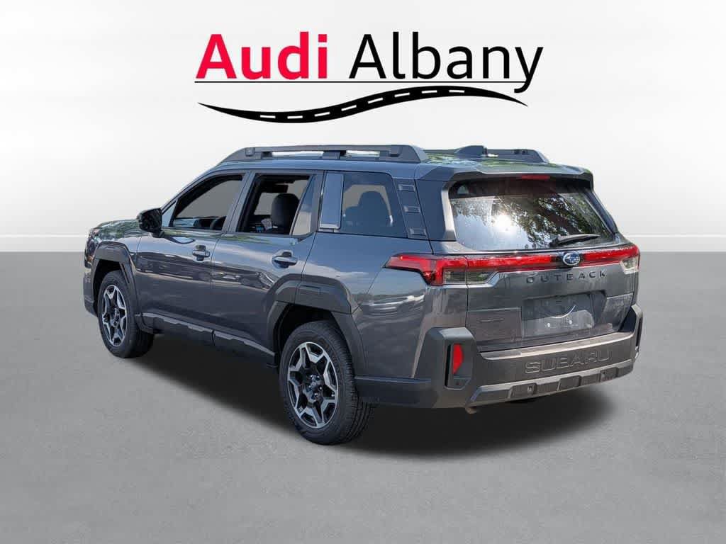 Used 2026 Subaru Outback Touring AWD/4WD image 6