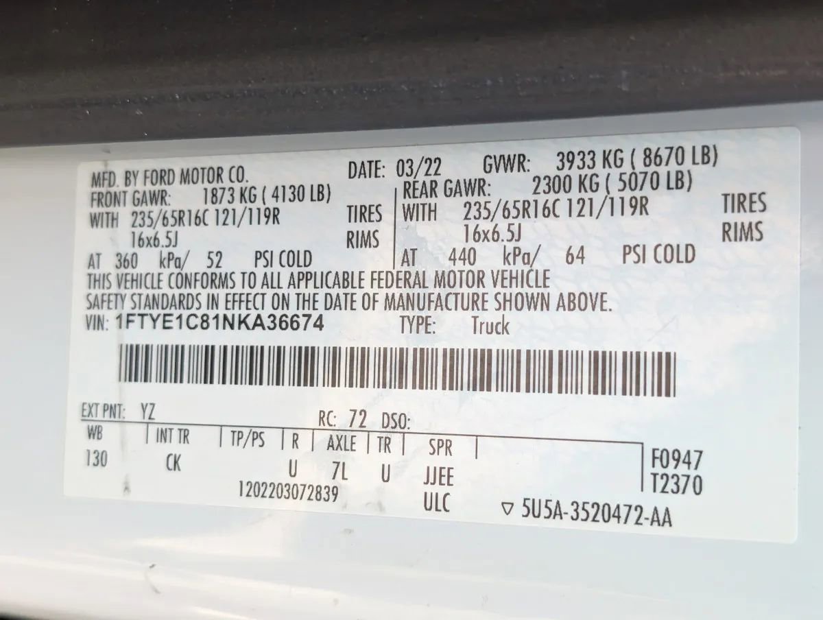 Used 2022 Ford Transit 150 Medium Roof RWD image 4