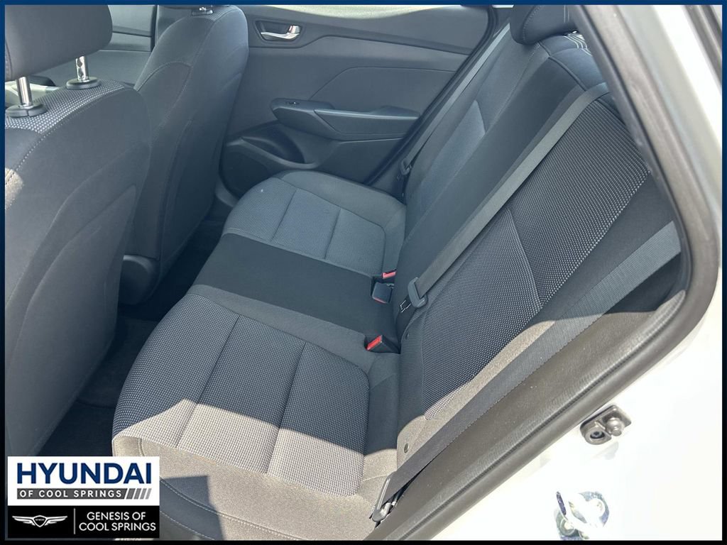 Used 2022 Hyundai Accent SE FWD image 18