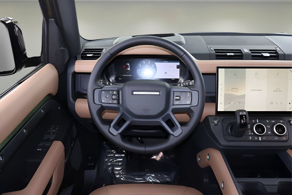 New 2026 Land Rover Defender 130 X-Dynamic SE AWD/4WD image 14