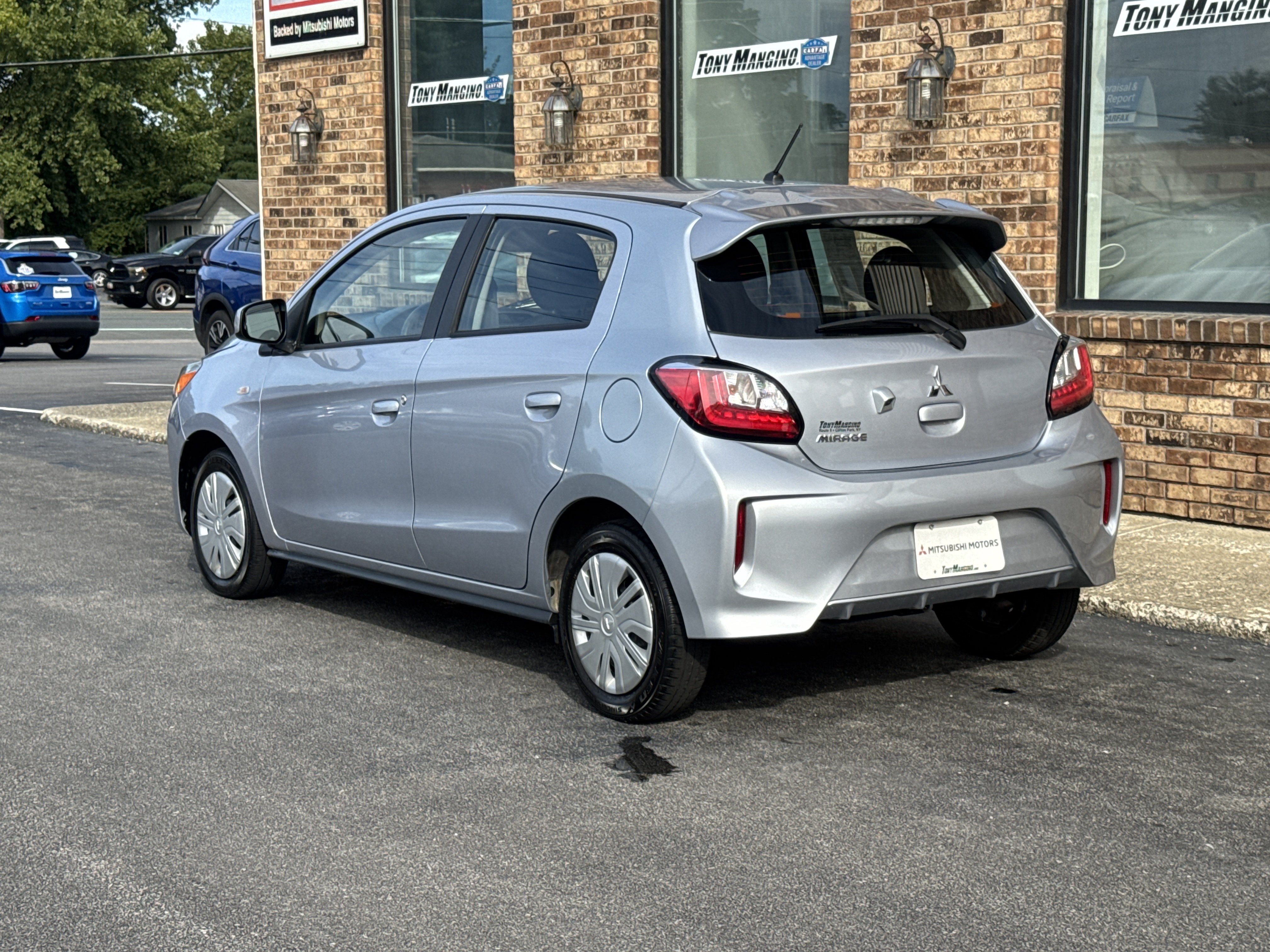 Used 2024 Mitsubishi Mirage ES FWD image 3