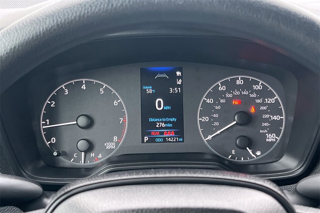 Certified 2025 Toyota Corolla LE image 24