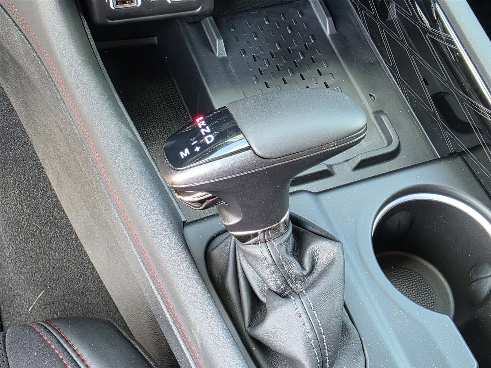 New 2026 Dodge Durango GT image 14