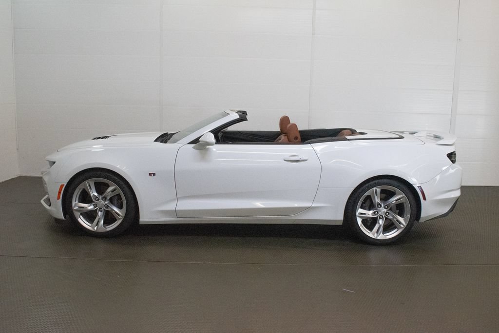 Used 2021 Chevrolet Camaro SS RWD image 7