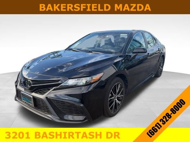 Used 2023 Toyota Camry SE