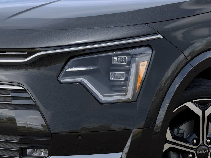 New 2026 Kia Niro SX Touring FWD image 10