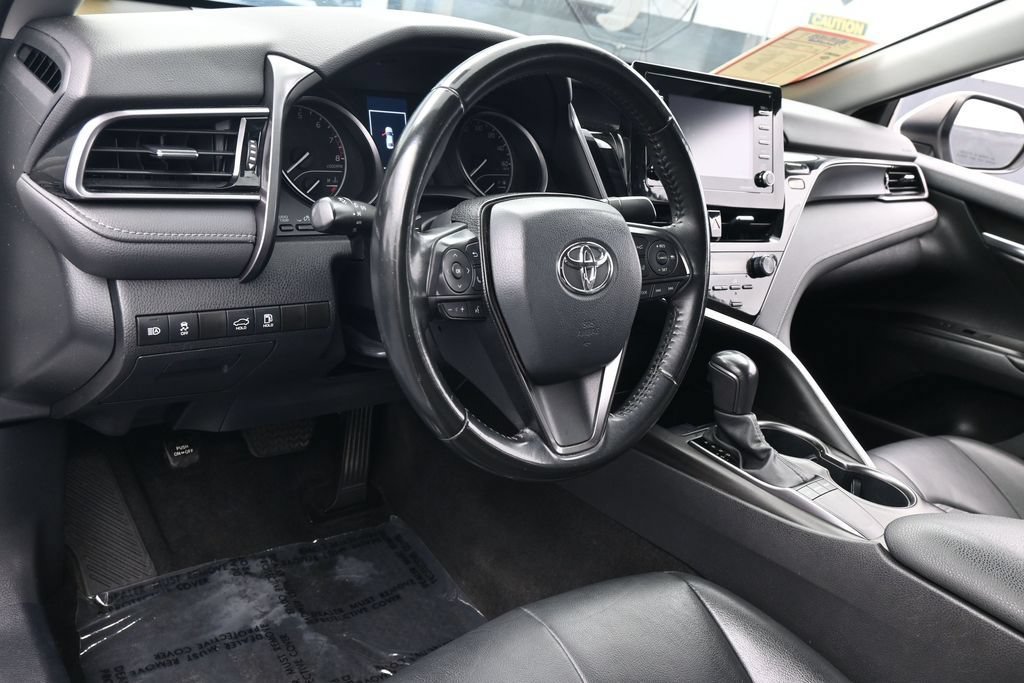 Used 2023 Toyota Camry SE FWD image 13