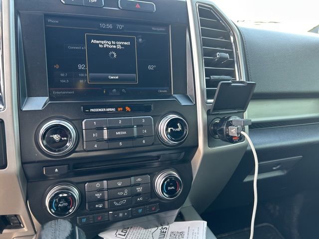 Used 2015 Ford F150 Lariat w/ Equipment Group 502A Luxury AWD/4WD image 18