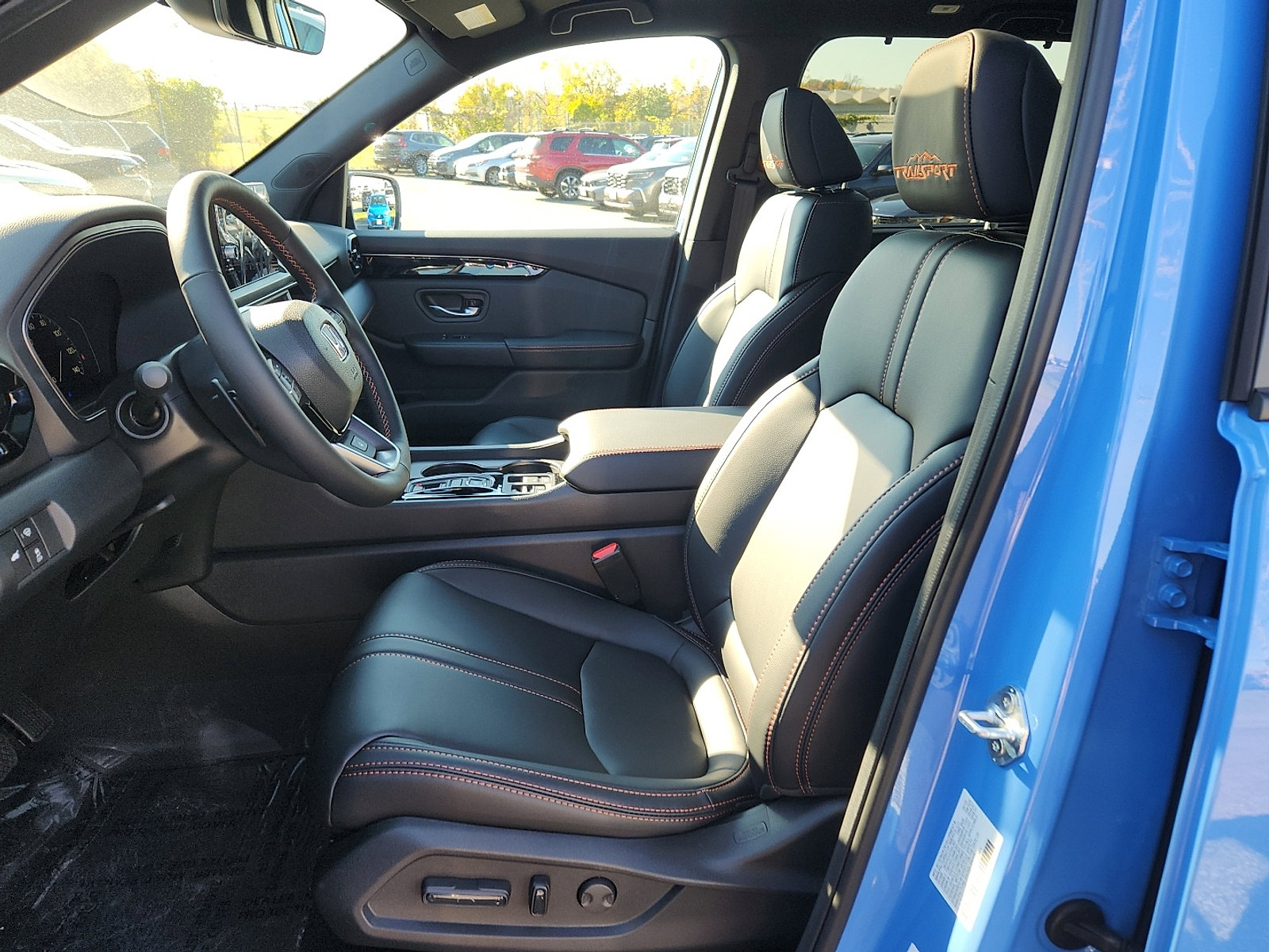 New 2025 Honda Pilot TrailSport image 9