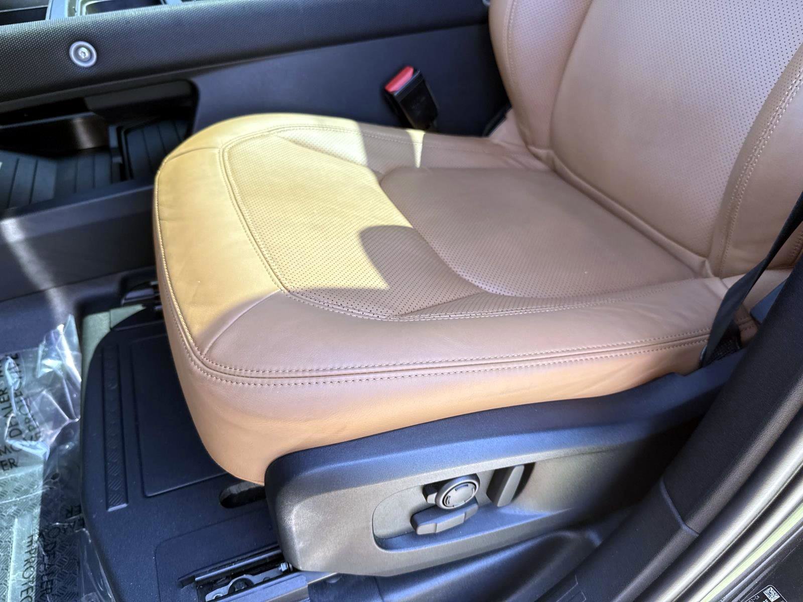 Used 2024 Land Rover Defender 110 Carpathian Edition image 21