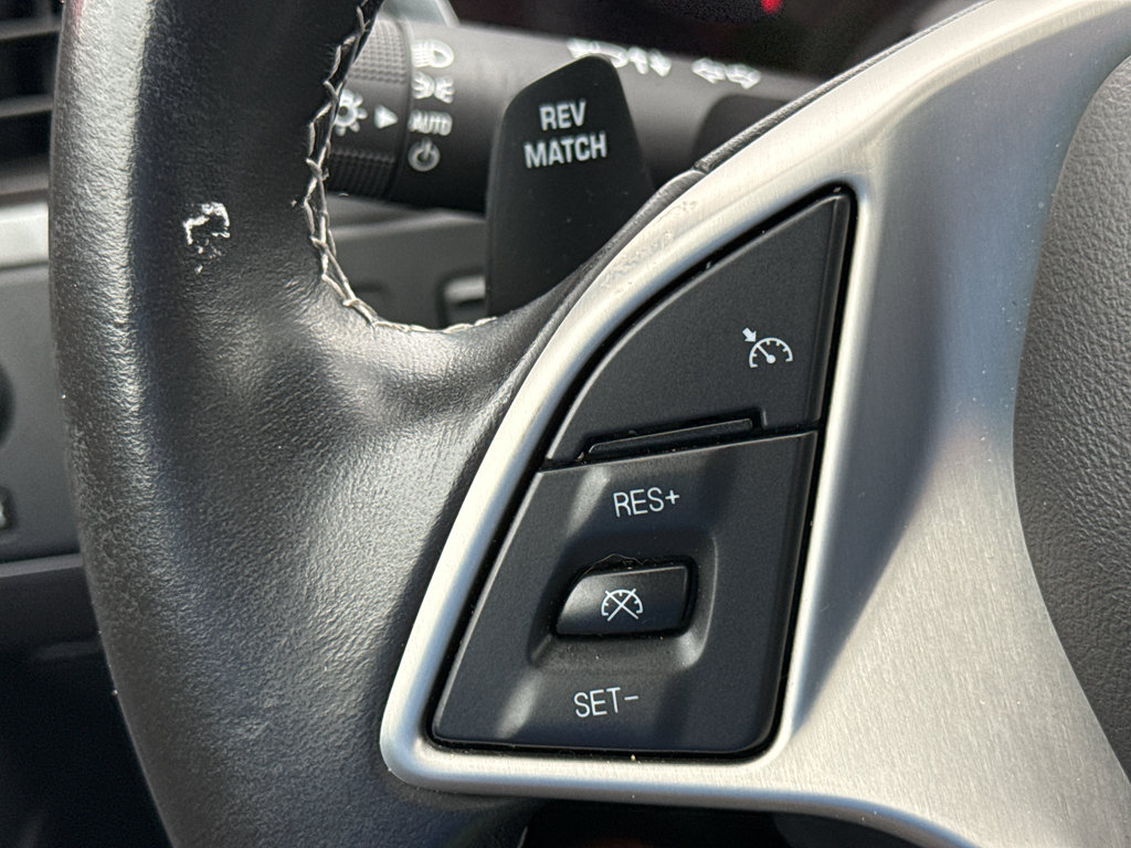 Used 2018 Chevrolet Corvette Stingray Convertible w/ 1LT RWD image 19
