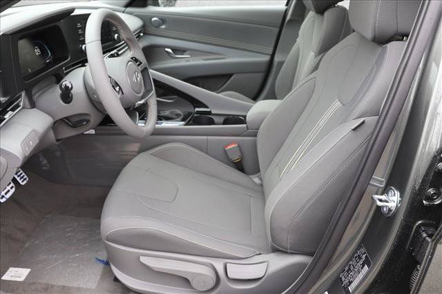 New 2026 Hyundai Elantra SEL Sport Premium FWD image 11