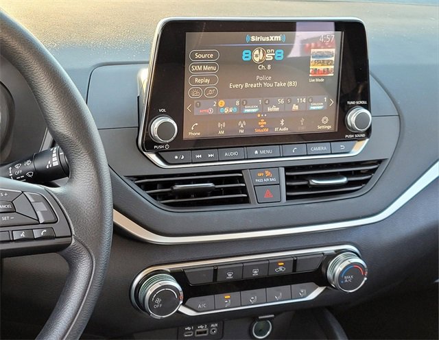 Used 2025 Nissan Altima 2.5 S image 21