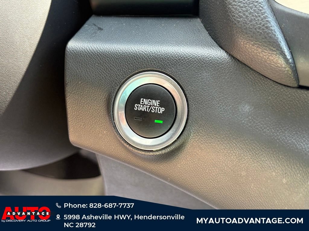 Used 2024 GMC Terrain SLT AWD/4WD image 10