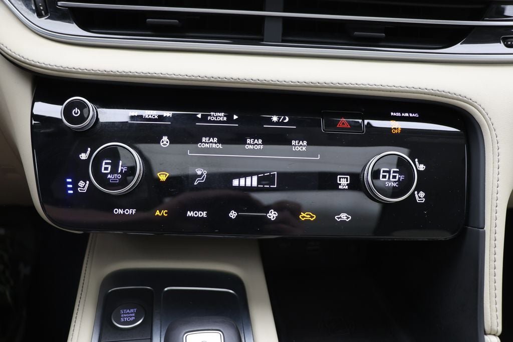 Used 2023 INFINITI QX60 Luxe w/ Performance Audio Package image 22