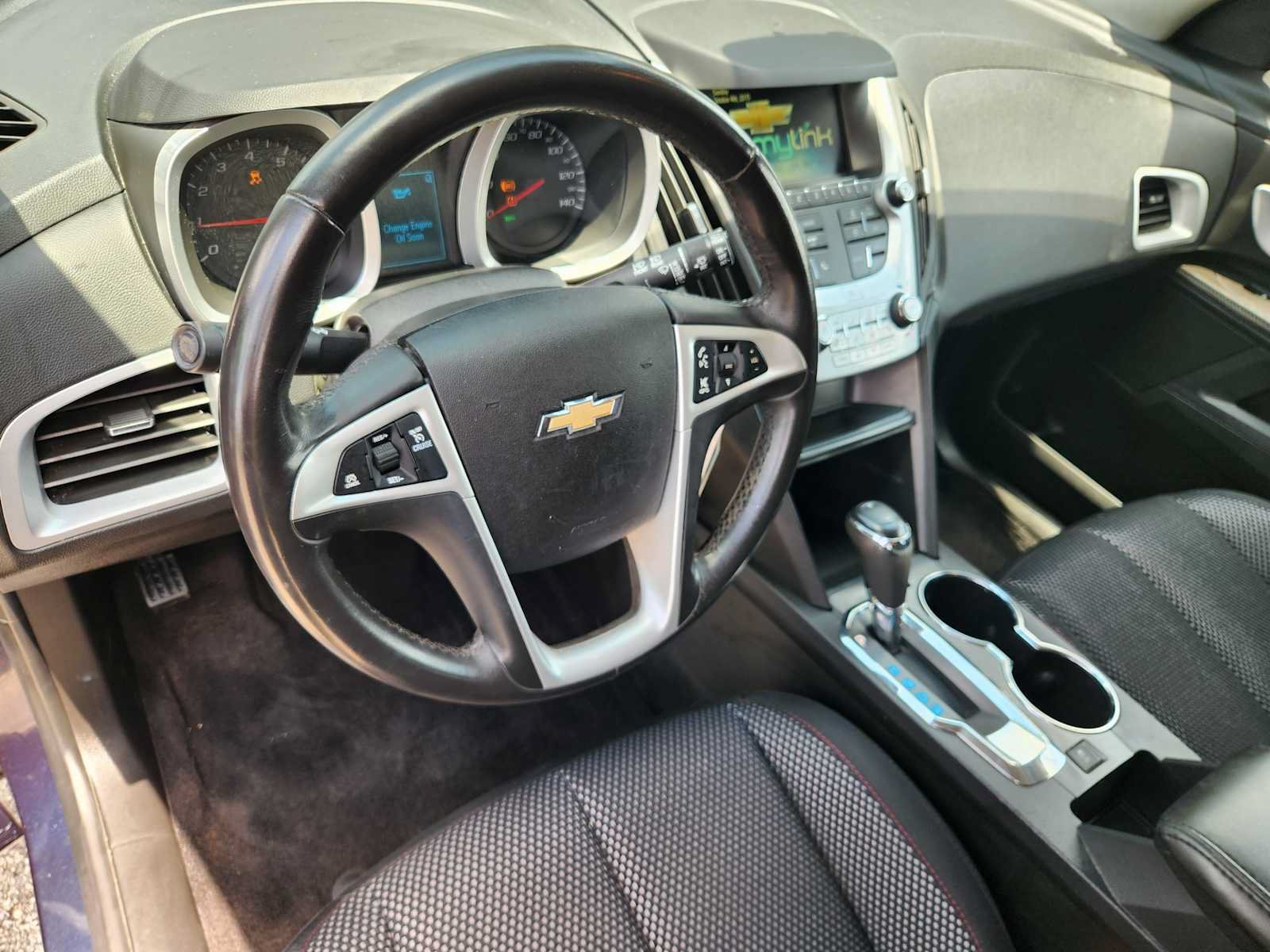 Used 2016 Chevrolet Equinox LT w/ Convenience Package FWD image 2