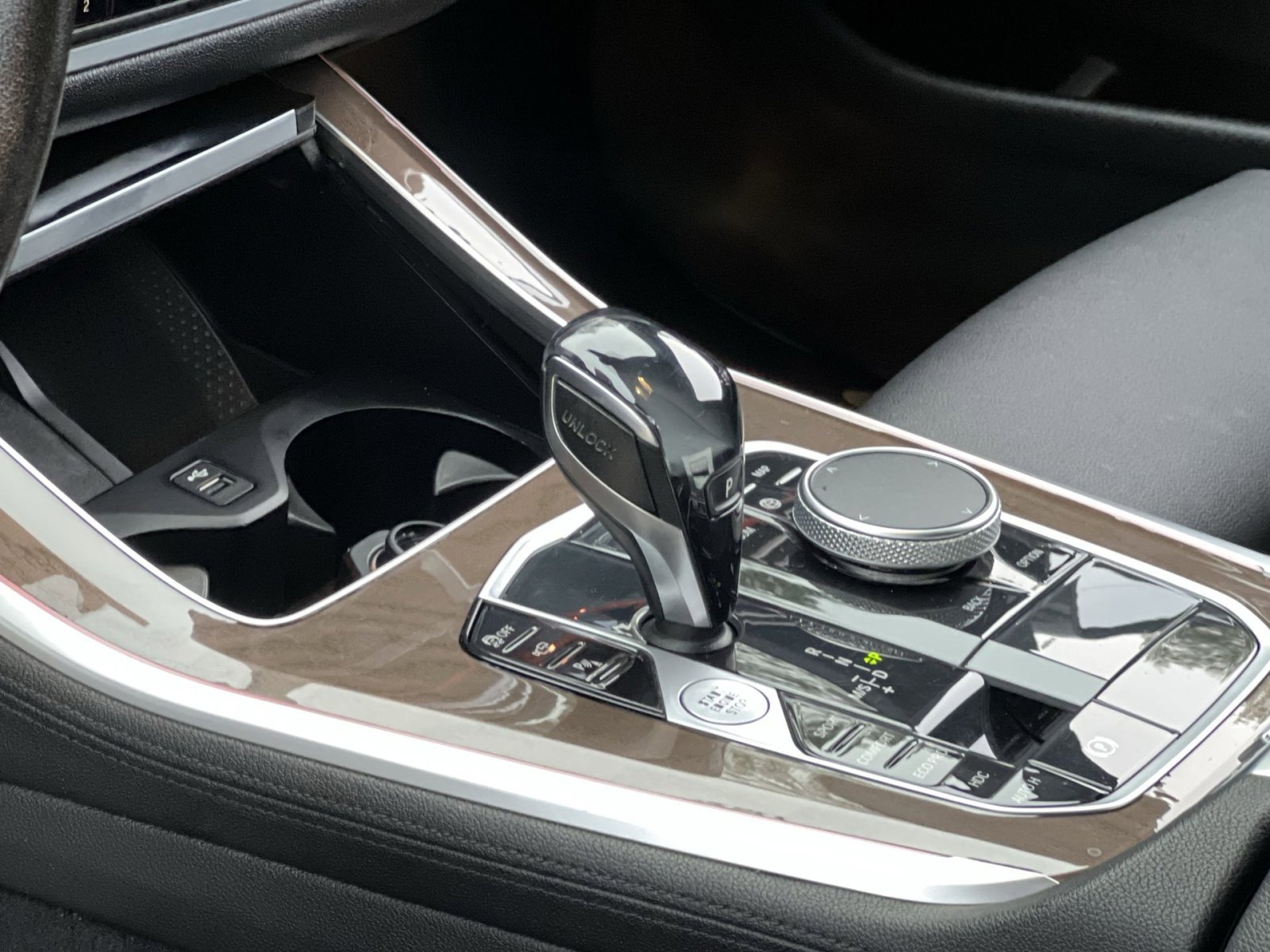 Used 2022 BMW X5 xDrive40i w/ Parking Assistance Package image 20