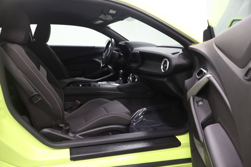 Used 2019 Chevrolet Camaro LT image 14