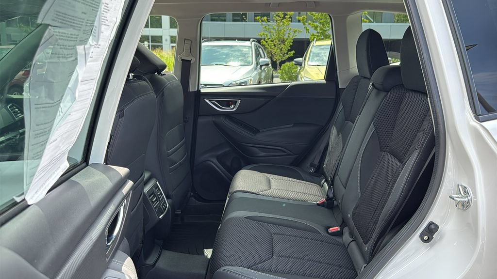 Certified 2023 Subaru Forester Premium AWD/4WD image 23