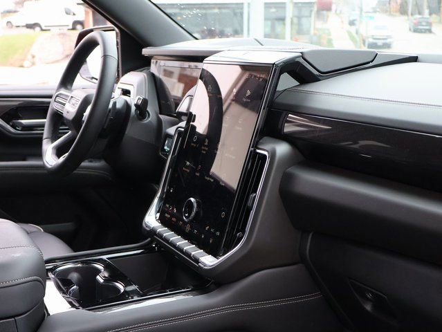 New 2026 GMC Yukon Elevation image 10