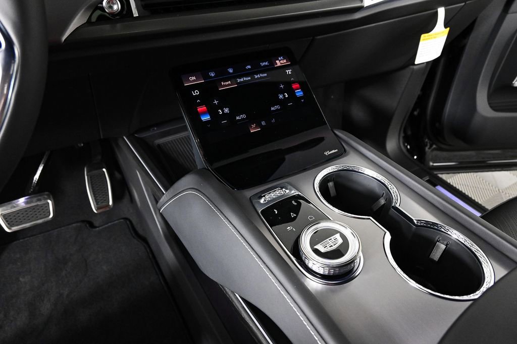 New 2026 Cadillac Vistiq Platinum image 17