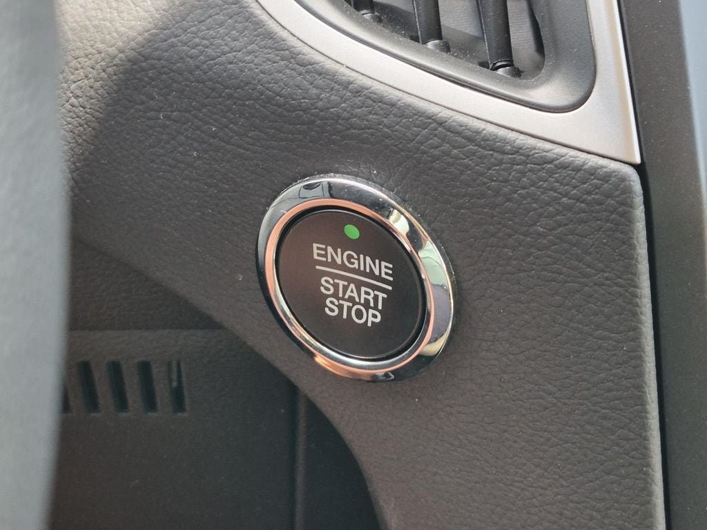 Used 2024 Ford Edge SEL AWD/4WD image 24