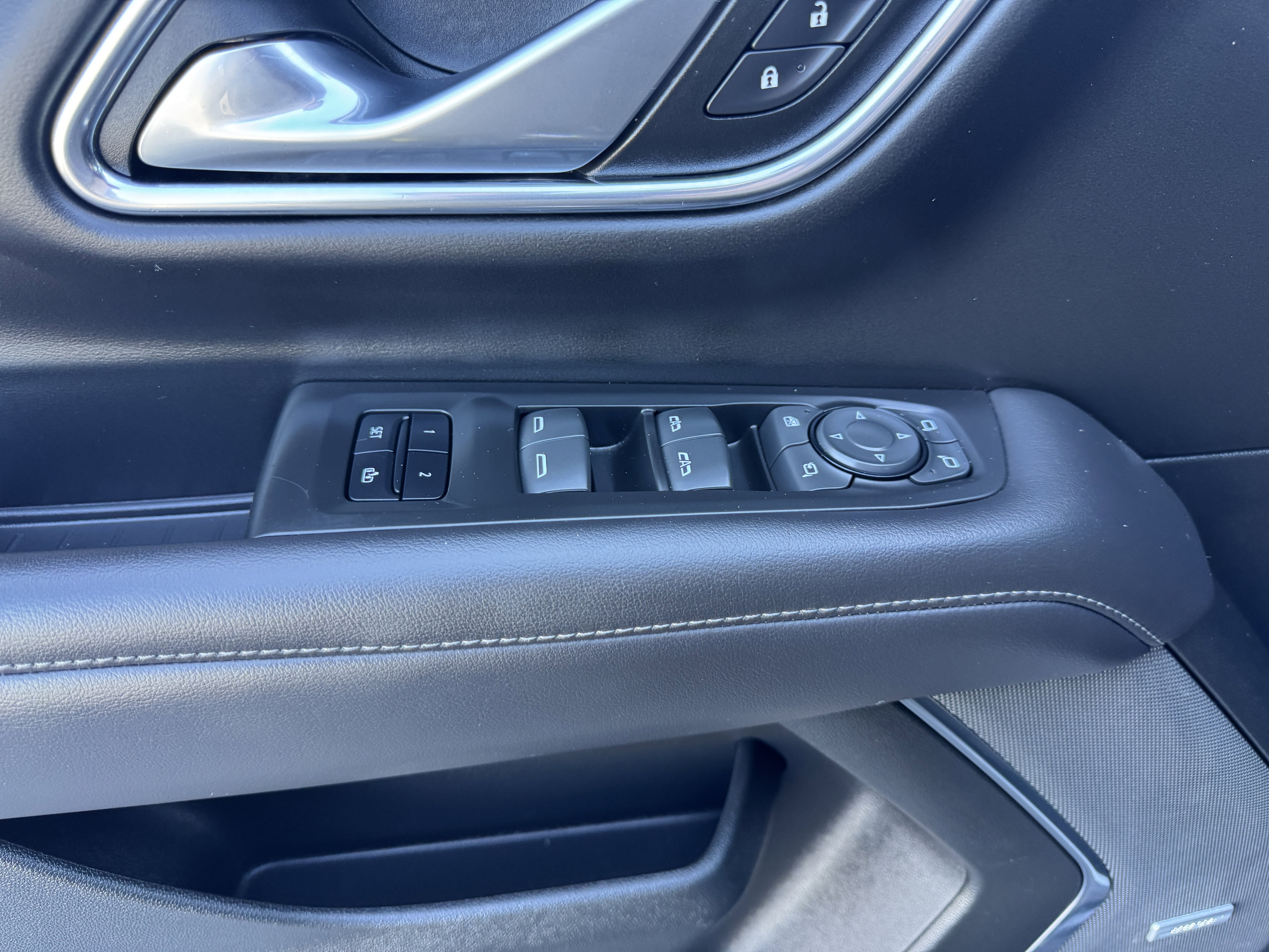 Certified 2022 Chevrolet Tahoe Z71 w/ Luxury Package image 10