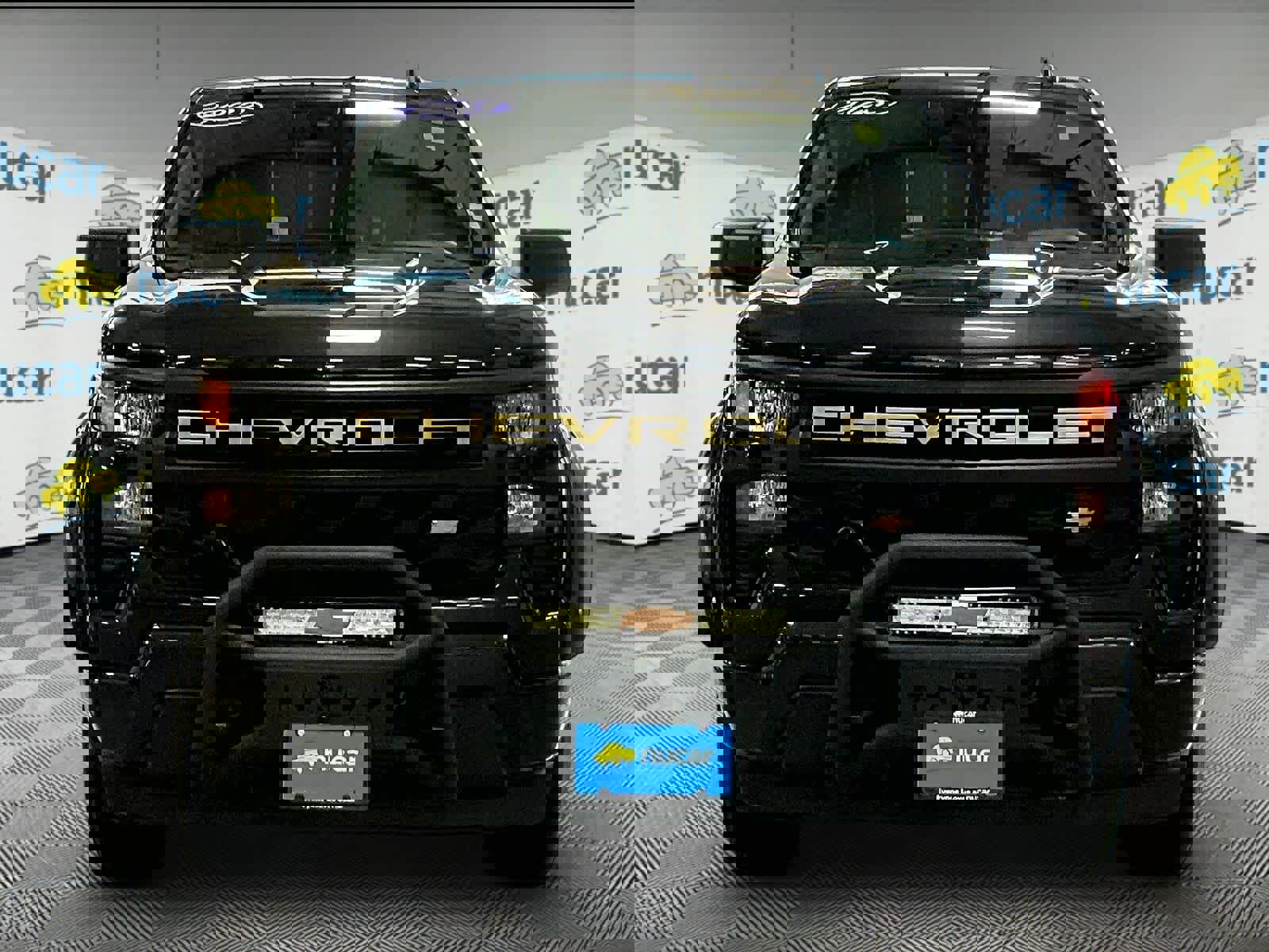 Used 2023 Chevrolet Silverado 1500 Custom image 2