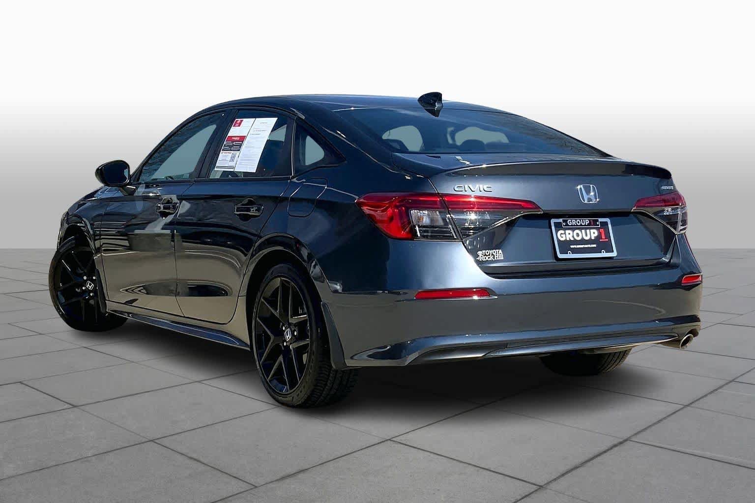 Used 2022 Honda Civic Sport image 12