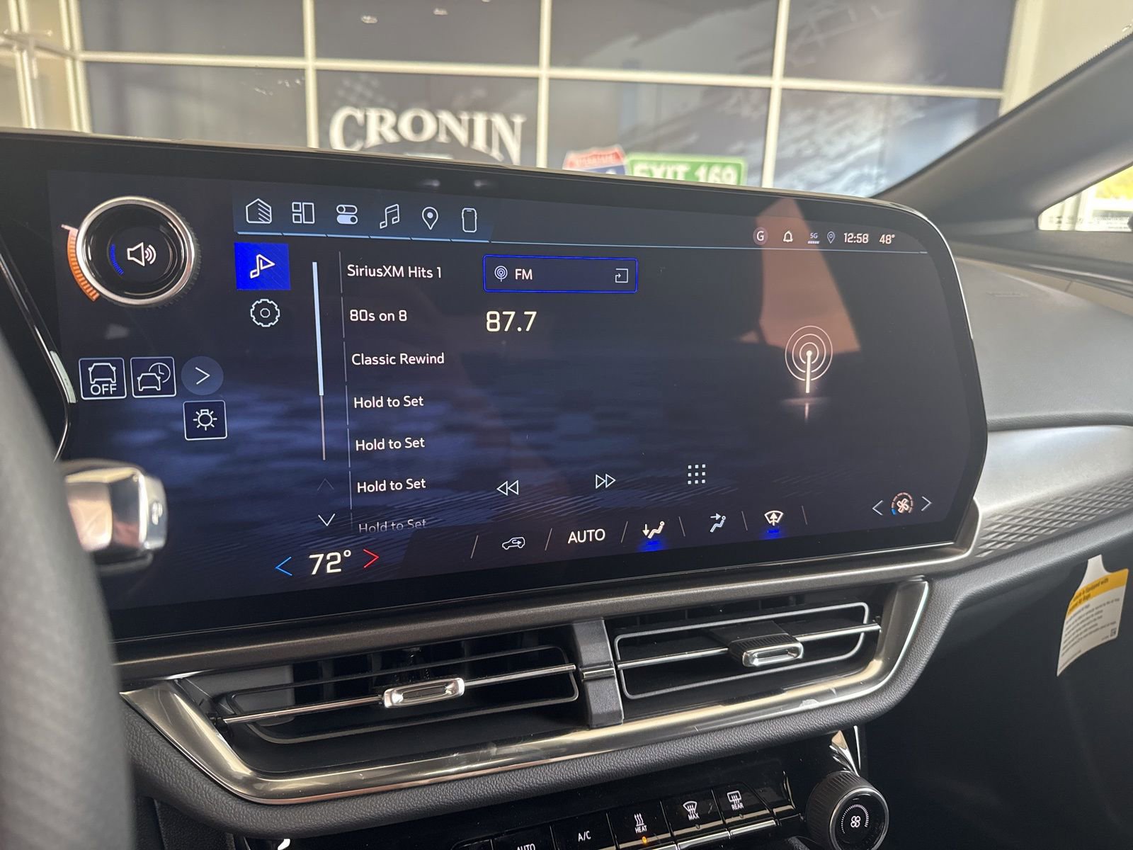 New 2026 Chevrolet Equinox EV LT image 25