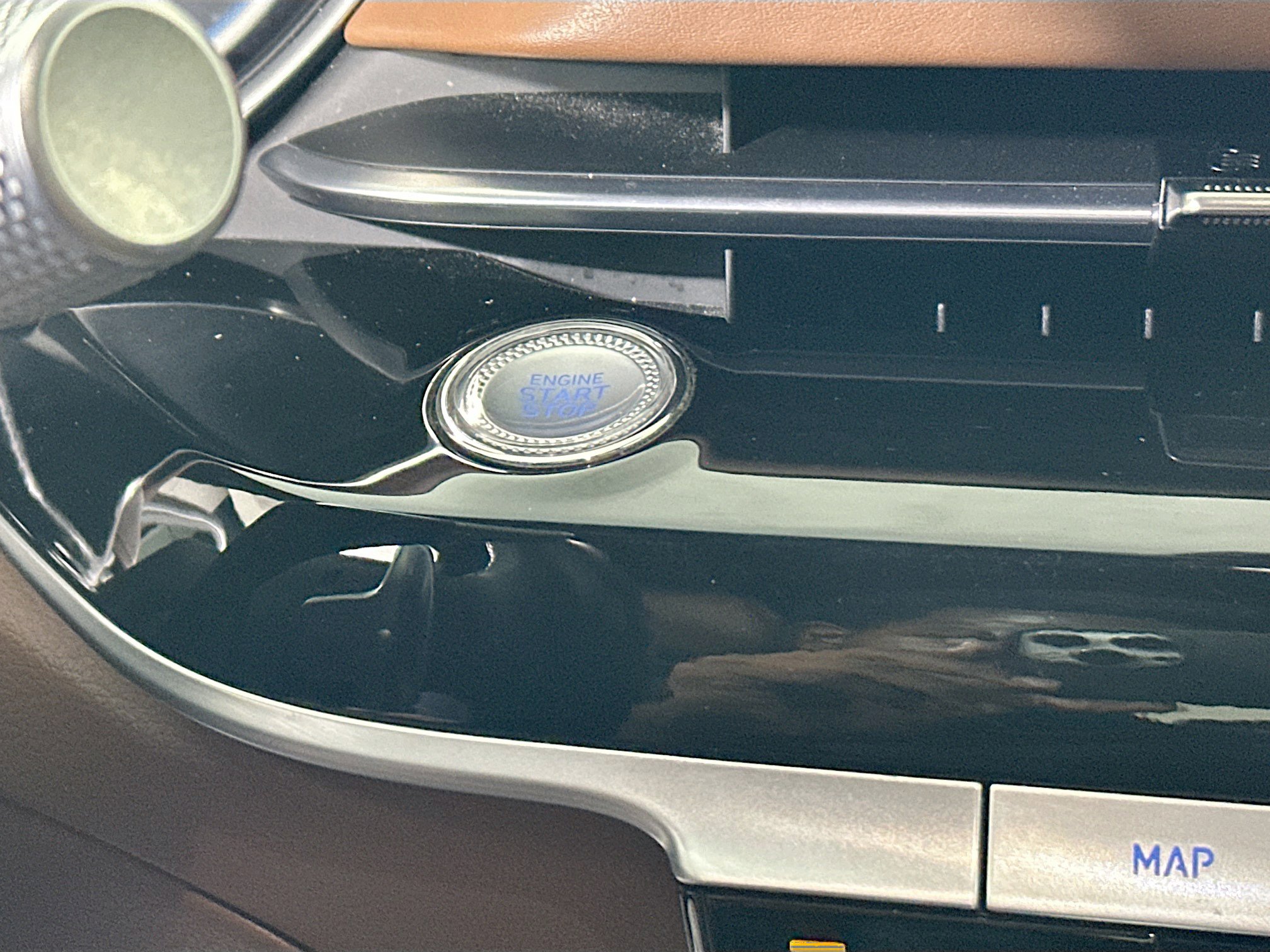 Used 2021 Genesis G80 2.5T image 20