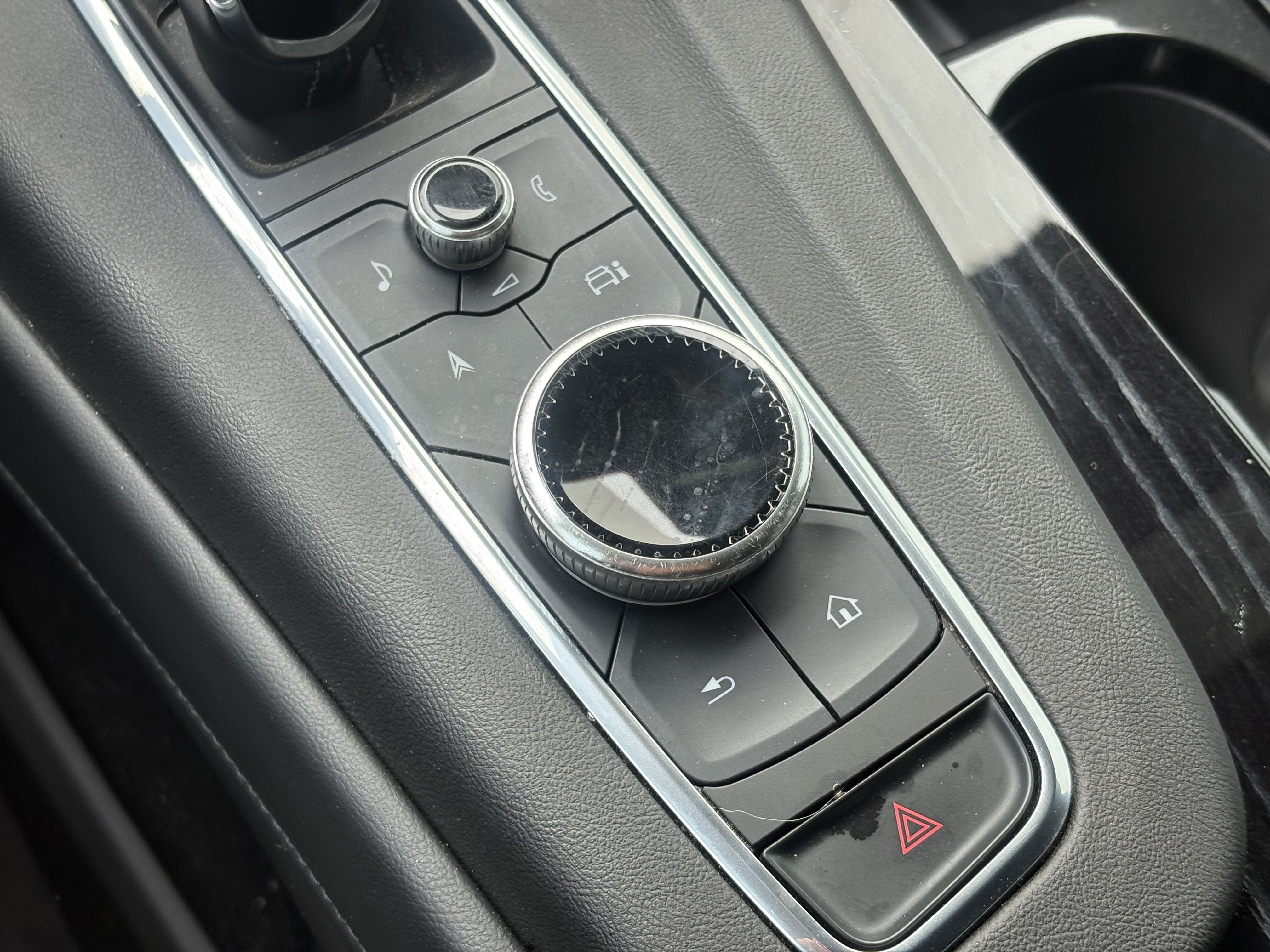 Used 2023 Cadillac Escalade Sport AWD/4WD image 26