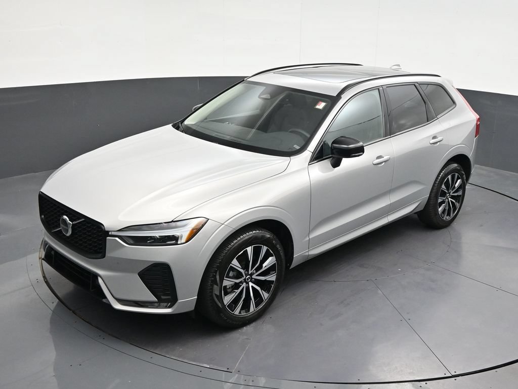 Certified 2024 Volvo XC60 B5 Core AWD/4WD image 19