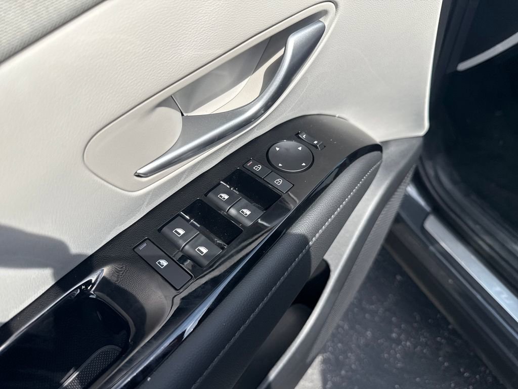 New 2026 Hyundai Tucson Limited AWD/4WD image 15