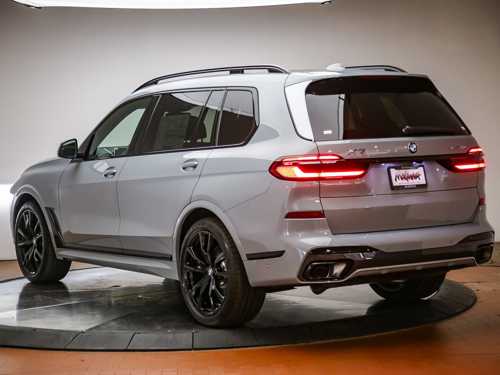 New 2027 BMW X7 xDrive40i AWD/4WD image 2