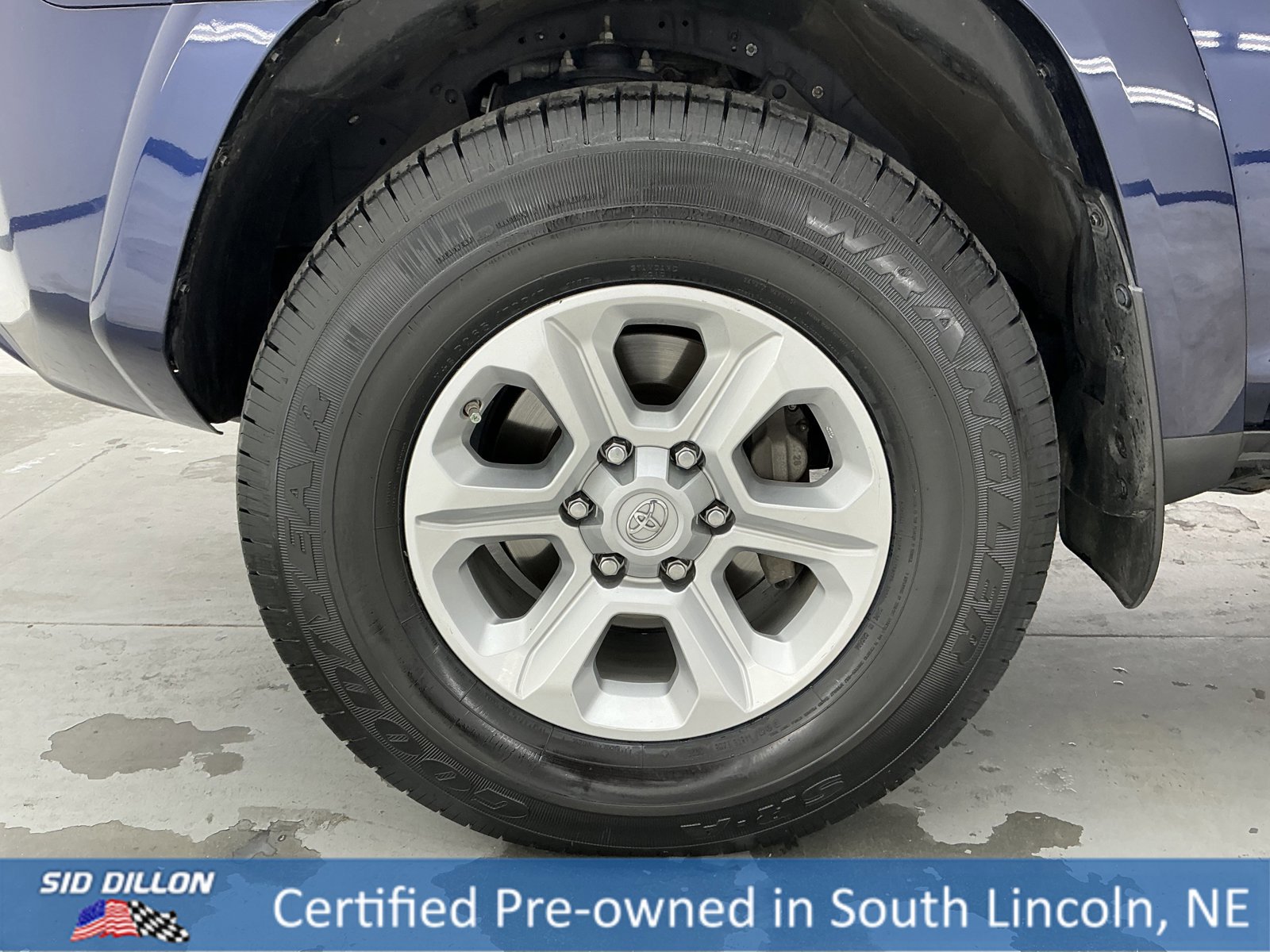 Used 2021 Toyota 4Runner SR5 Premium w/ Moonroof Package image 18