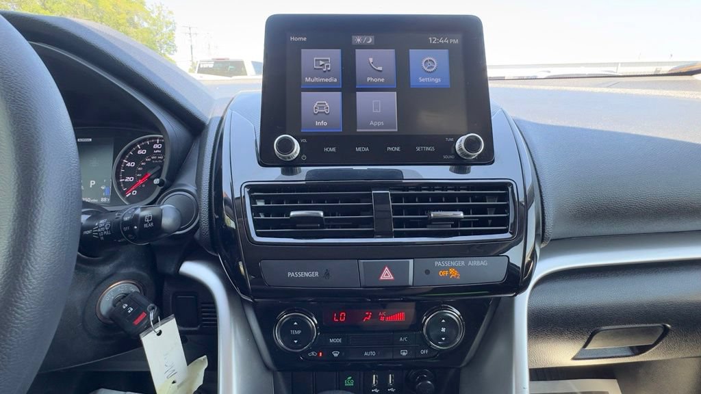 Used 2022 Mitsubishi Eclipse Cross LE AWD/4WD image 13