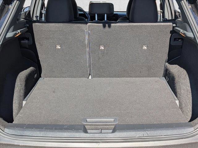 Used 2025 Nissan Kicks SV image 6