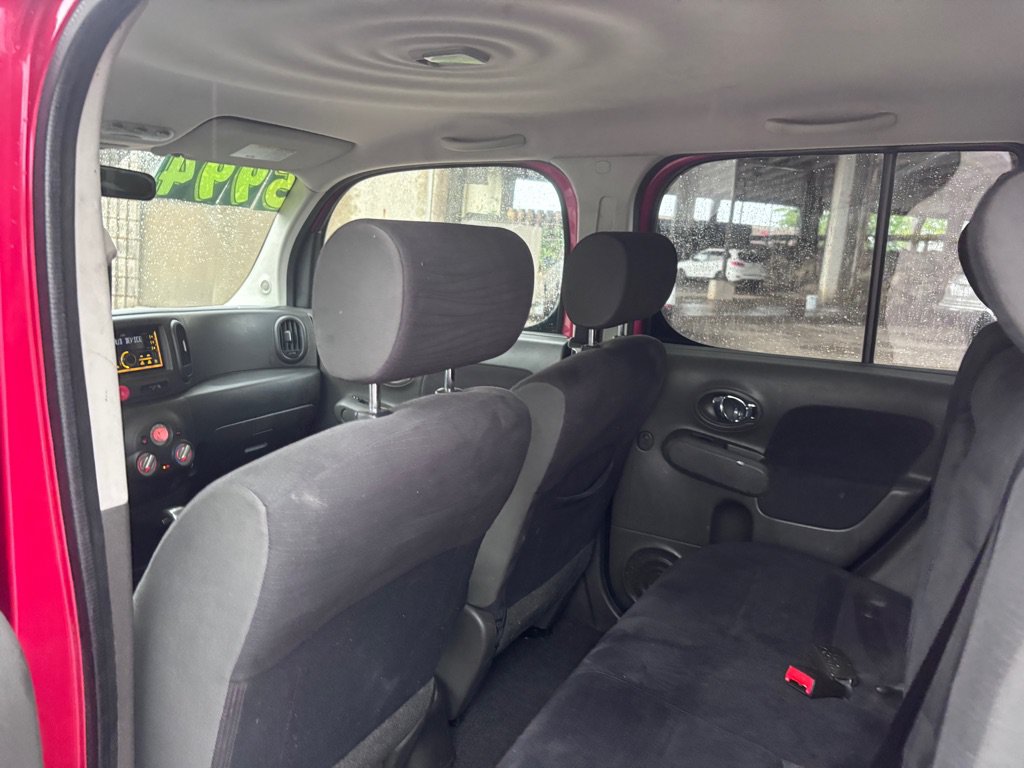 Used 2009 Nissan Cube 1.8 S w/ Interior Designer Pkg FWD image 3