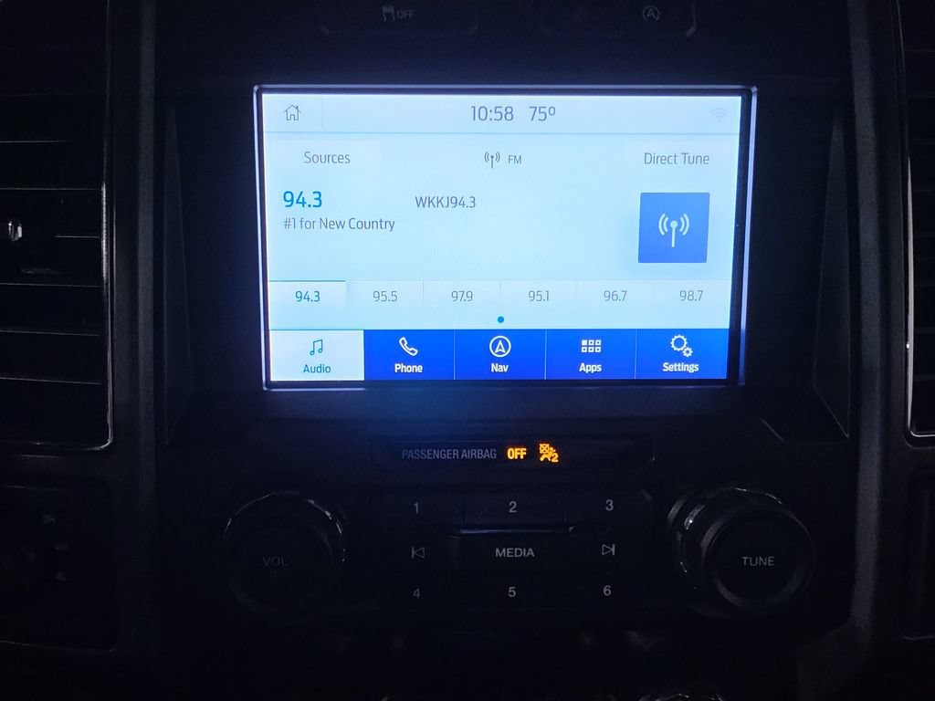 Used 2020 Ford F150 XLT w/ Equipment Group 302A Luxury AWD/4WD image 12