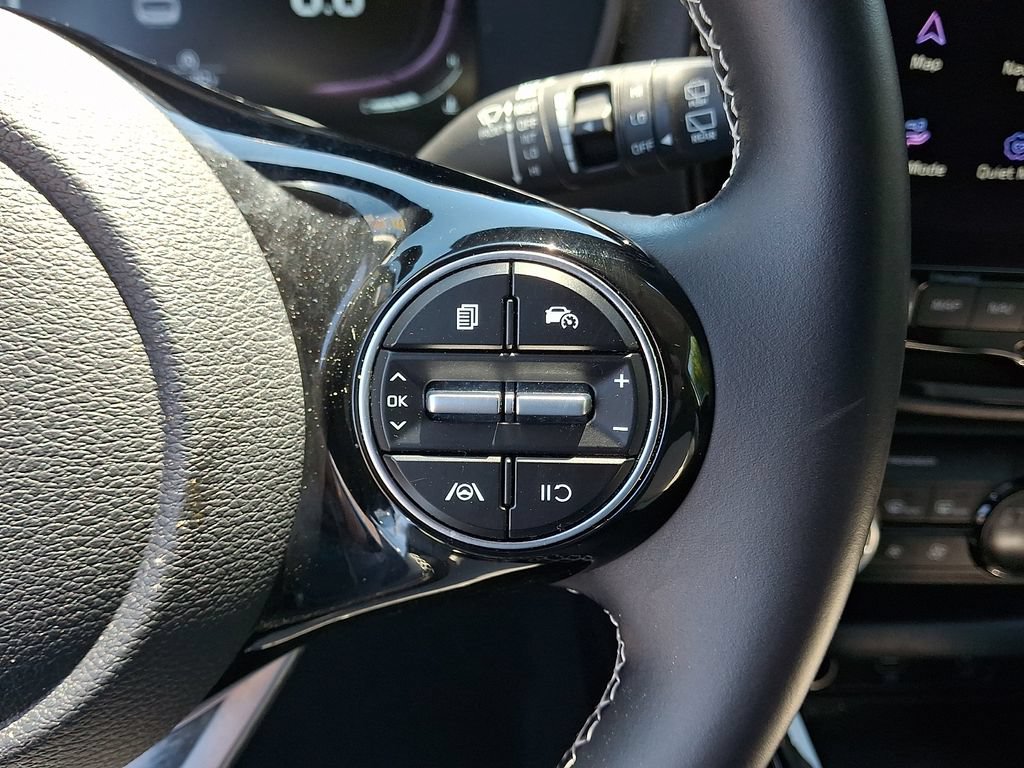 Used 2023 Kia Soul GT-Line FWD image 23