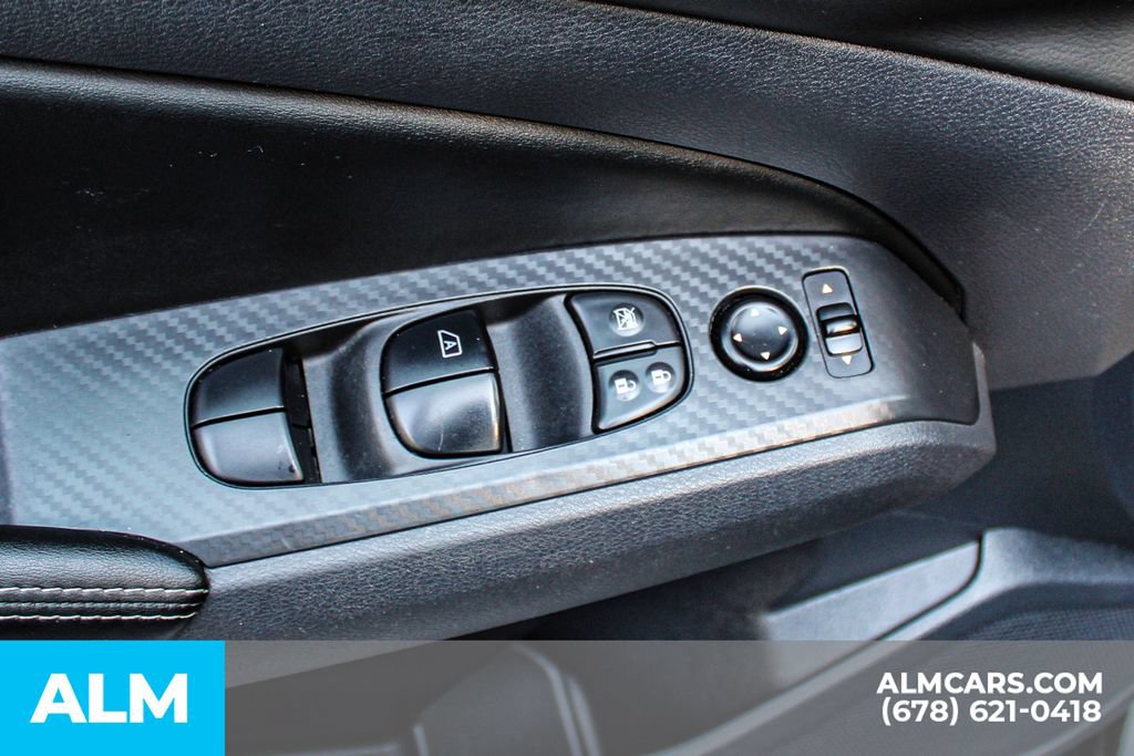 Used 2025 Nissan Altima 2.5 SV FWD image 33