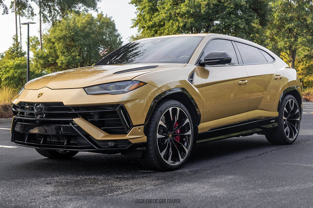 Used 2024 Lamborghini Urus S AWD/4WD image 14