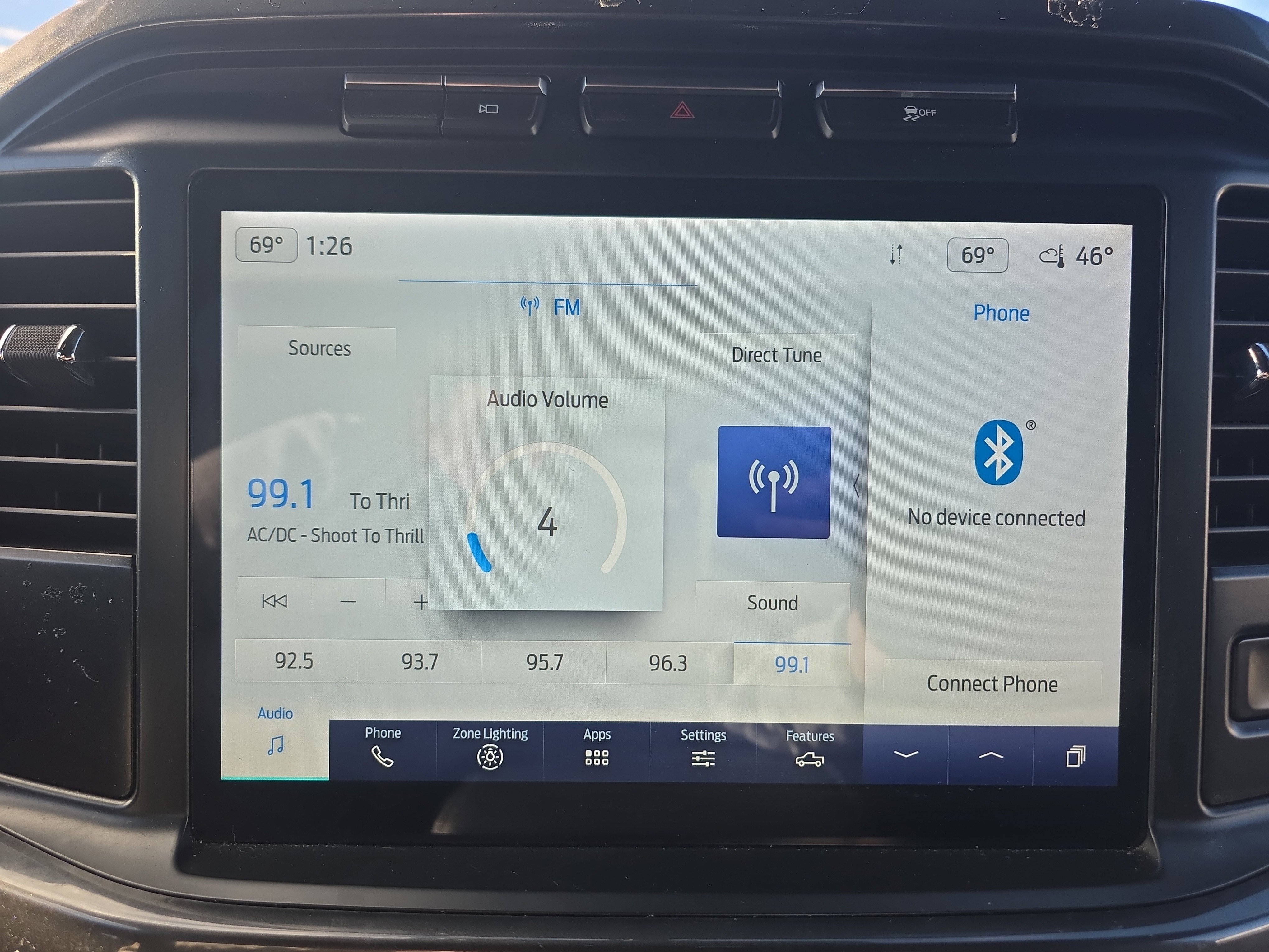 Certified 2022 Ford F150 XLT w/ Equipment Group 302A High image 40