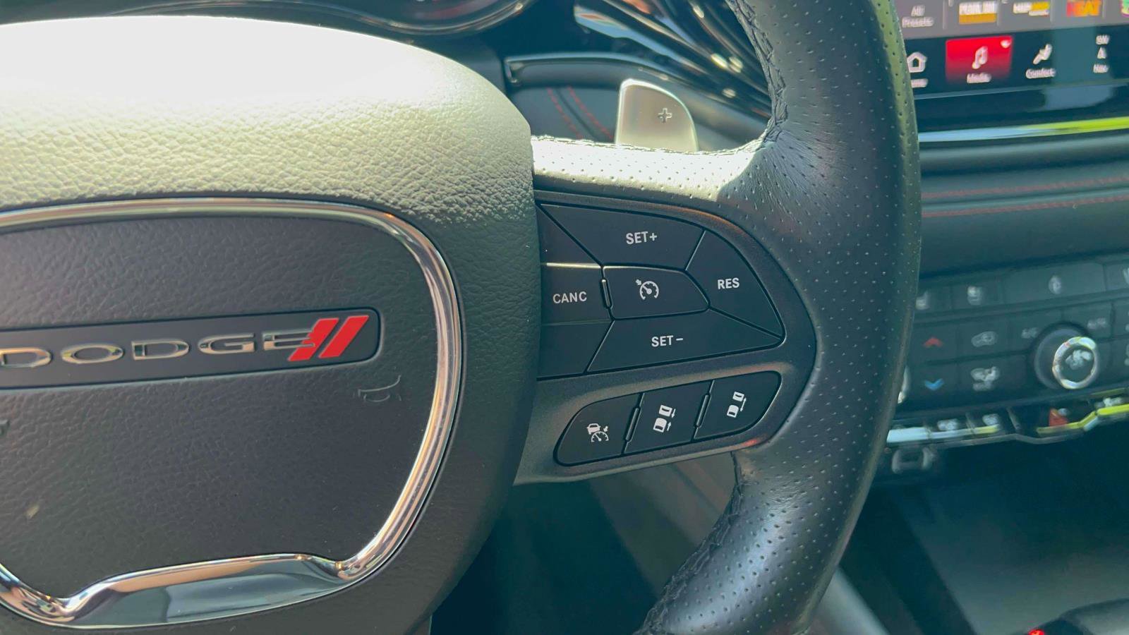 Used 2023 Dodge Durango GT AWD/4WD image 16