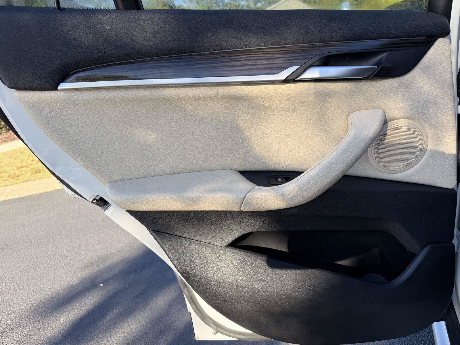 Used 2018 BMW X1 sDrive28i FWD image 45