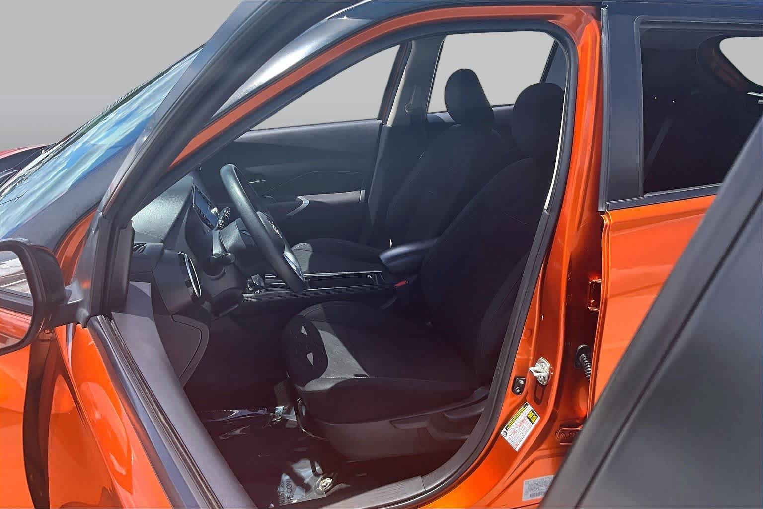 Used 2023 Nissan Kicks SV FWD image 8