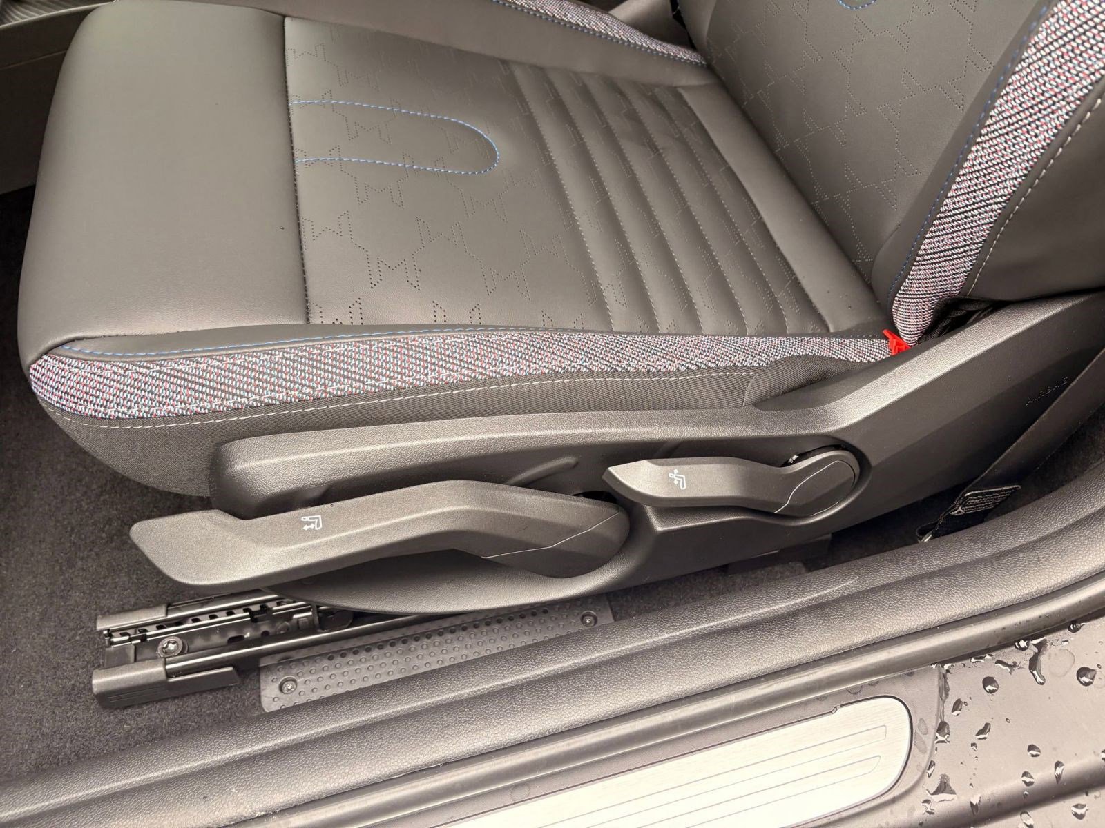 New 2026 MINI Cooper S image 13